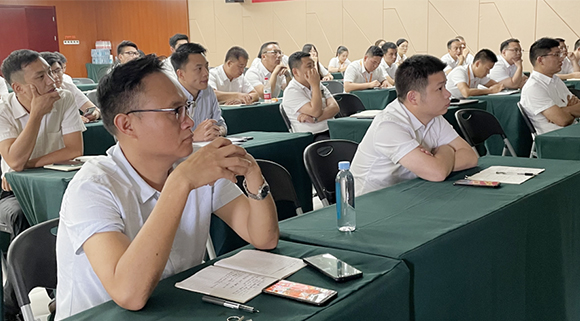乘勢(shì)而上，聚力前行！科恩集成灶營(yíng)銷(xiāo)系統(tǒng)半年度總結(jié)會(huì)，全力以赴備戰(zhàn)2021下半年！
